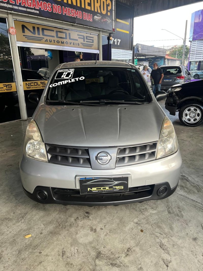 Nissan LIVINA 1.6 MANUAL
